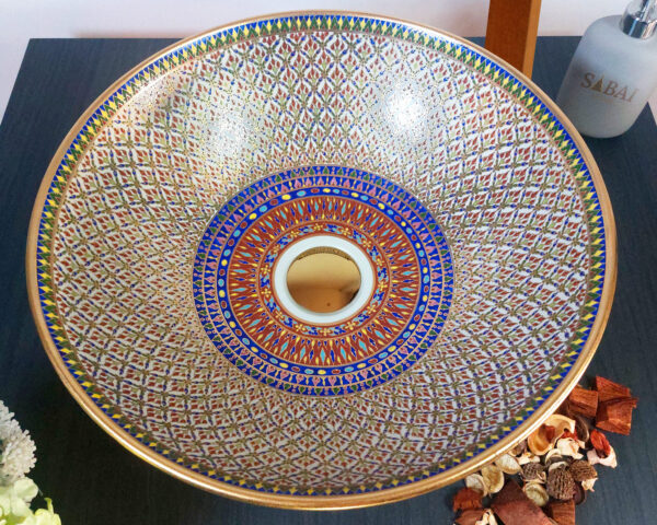 Overhead view of Diamond Lattice sink, showcasing its intricate interwoven patterns.