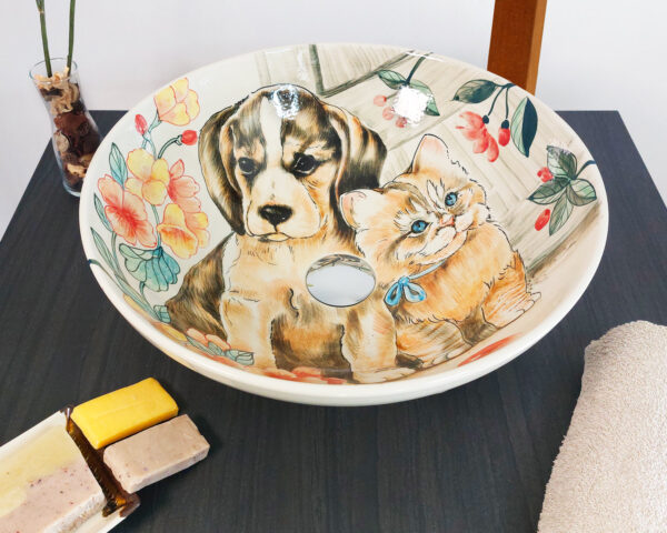 Top view of Furry Friend ceramic sink, showcasing the adorable dog design.